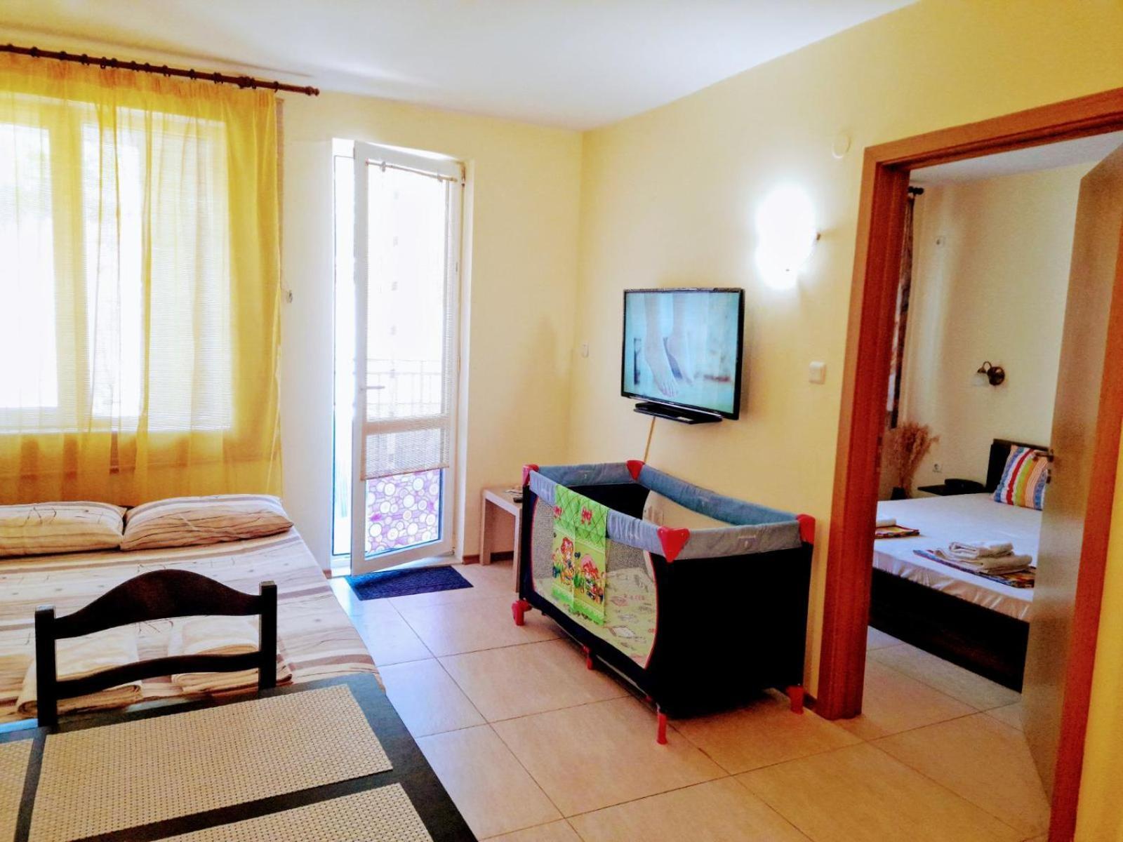Sunny Beach Hills Apartment - Private Eksteriør bilde